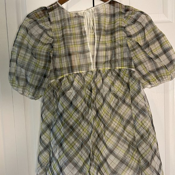 NWT- Aritzia Sheer Puff-Sleeved Blouse - Picture 5 of 8